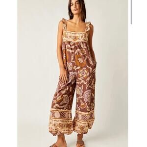 Free People Bali Albright Jumpsuit NWT Size XS - Coffee
